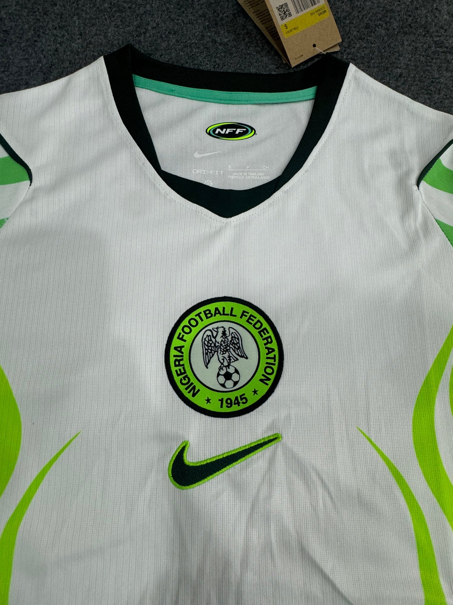 Camisa Nigéria Reserva 26/27